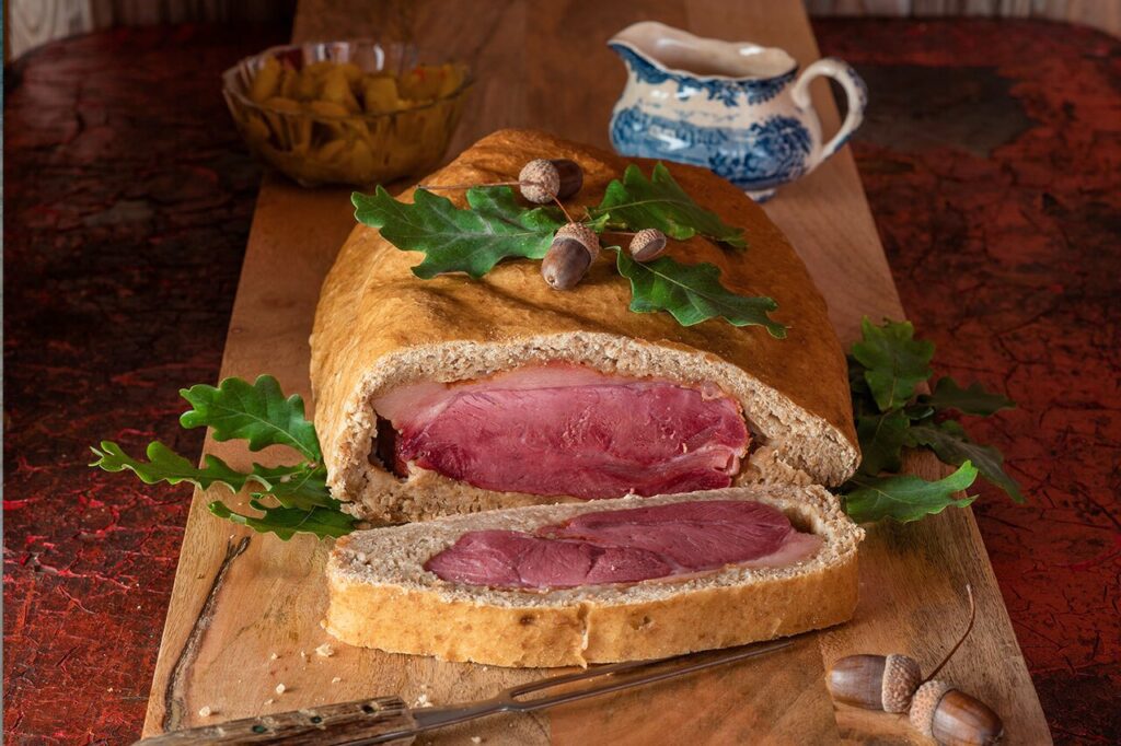 Wildschweinschinken im Brotteig
